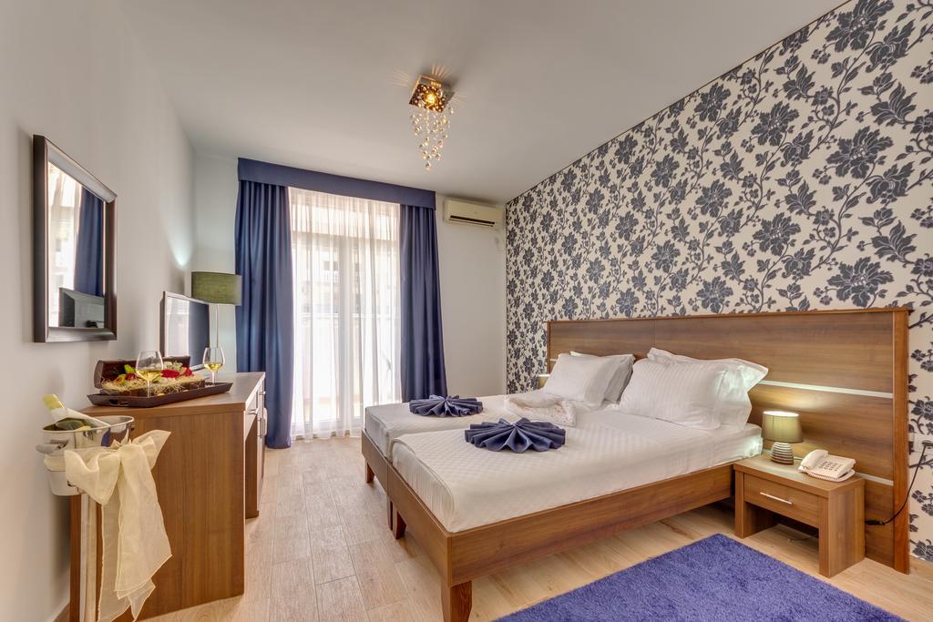 Hotel Akapulco 苏托莫雷 外观 照片